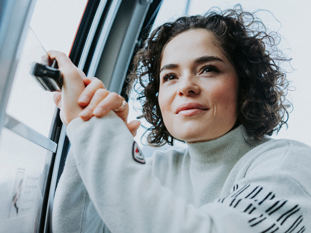 Julia Scheib Abogans2026